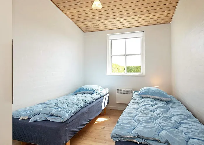 6 Person In Faaborg-by Traum * Фоборг