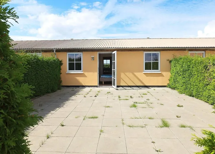 Апартаменты 6 Person In Faaborg-by Traum